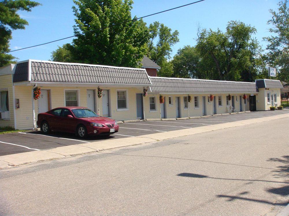 Bracebridge Inn Bagian luar foto