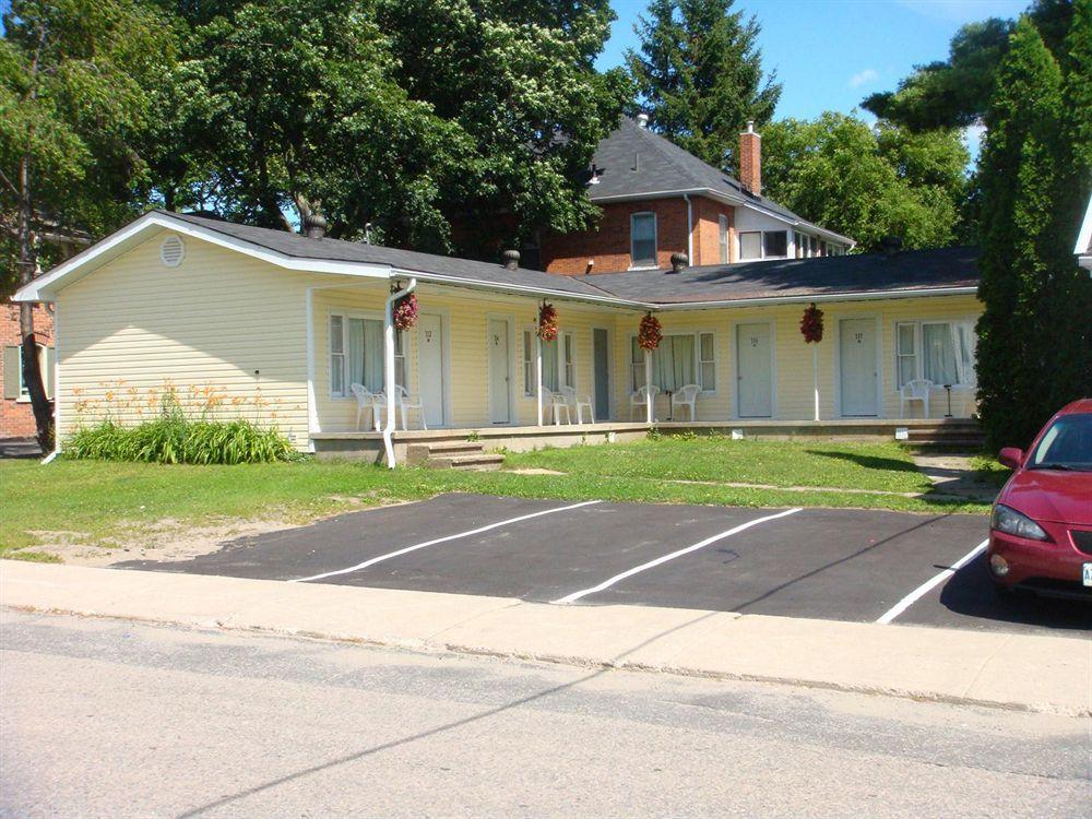 Bracebridge Inn Bagian luar foto