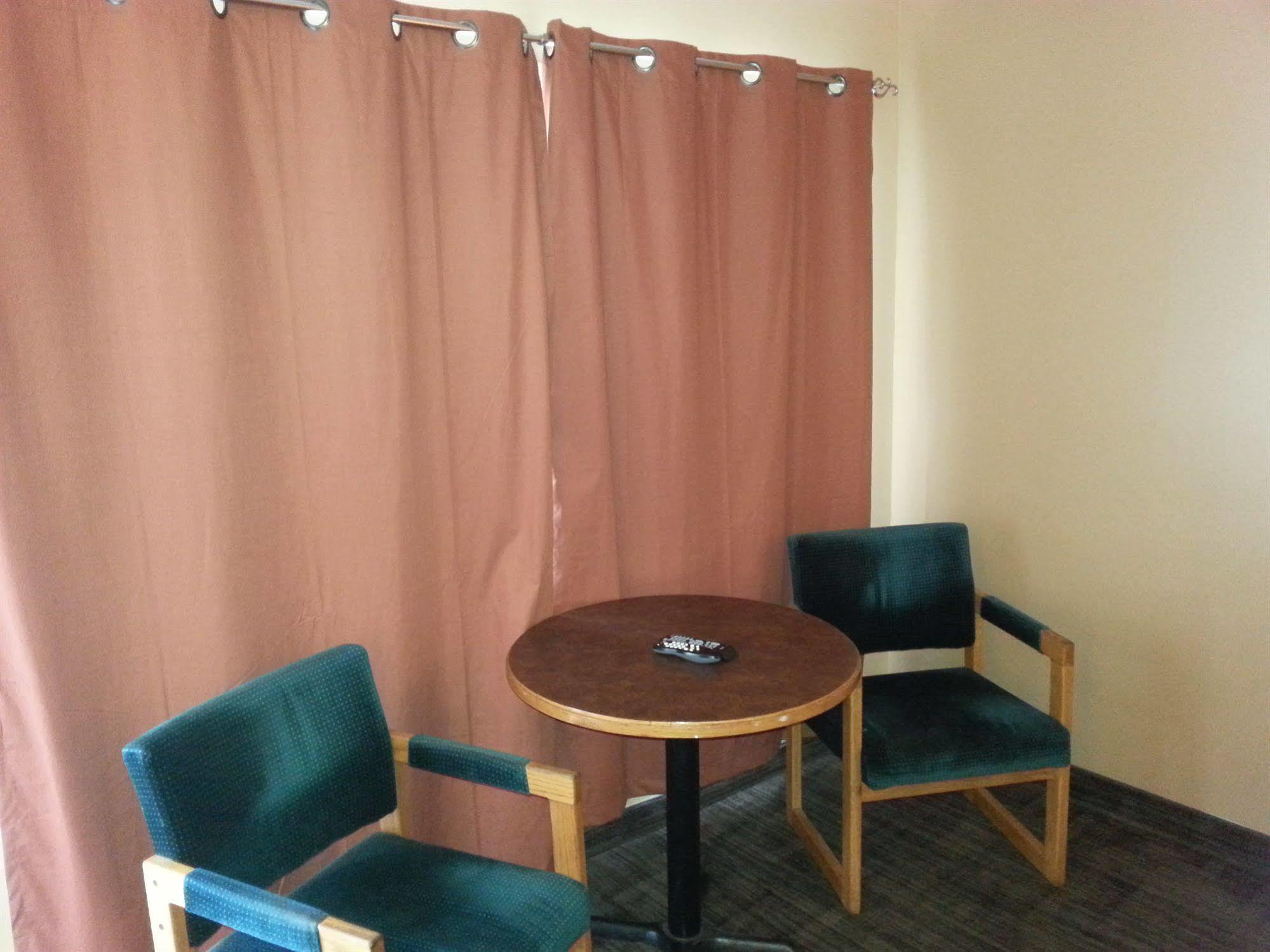 Bracebridge Inn Bagian luar foto