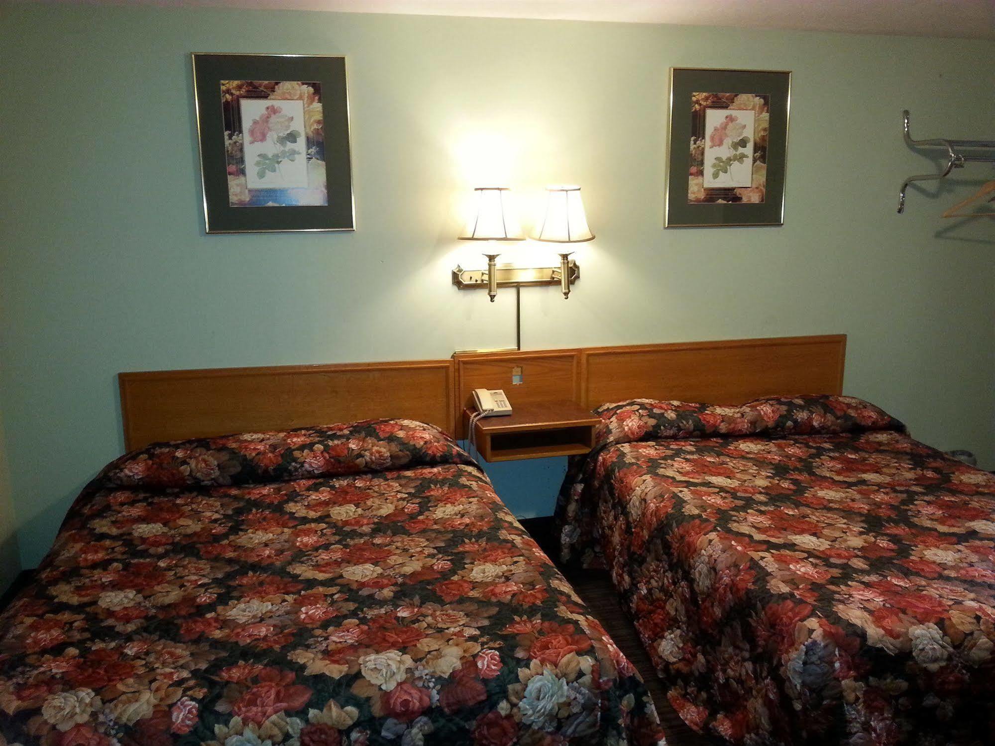 Bracebridge Inn Bagian luar foto